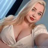 AshleyPeach leaked from fansly