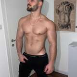 bicepsking_free leaked from onlyfans