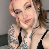bmthellie leaked from onlyfans