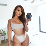 caamibernaalfree leaked from onlyfans
