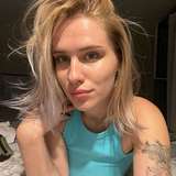 daisy_bee_vip leaked from onlyfans