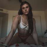 emmayearose leaked from onlyfans