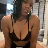 freemoni_que leaked from onlyfans