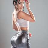 leeahfaraa leaked from onlyfans