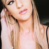 lyragoldv leaked from onlyfans