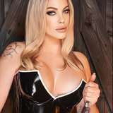 mistress_aurora leaked from onlyfans