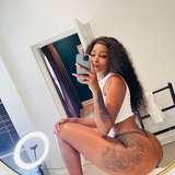 owamie-toxy leaked from onlyfans