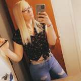 peachyley97 leaked from onlyfans
