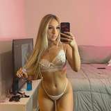 zoeythomas18 leaked from onlyfans