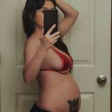 pregnantdorothygale leaked from onlyfans