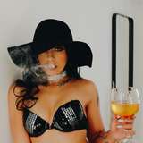 smoking_intens3girl leaked from onlyfans