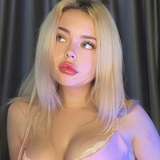 eva_benz_vip leaked from onlyfans