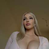 yourfavblondie23 leaked from onlyfans