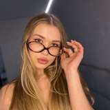 Alyonabarbie leaked from fansly