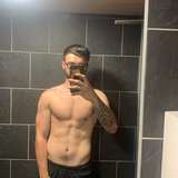 aaronczz77 leaked from onlyfans