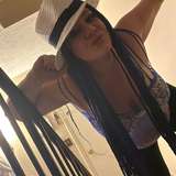 missmakeyoubust leaked from onlyfans