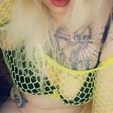 sexyblondemomma leaked from onlyfans