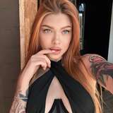 scarlett_roxy leaked from onlyfans