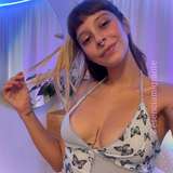 esenciamigrante leaked from onlyfans