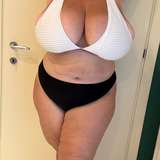 naturalhugeboobs leaked from onlyfans