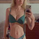 emilliee65 leaked from onlyfans