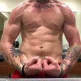 hoodhefner612 leaked from onlyfans