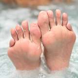 longtoesbigheart leaked from onlyfans